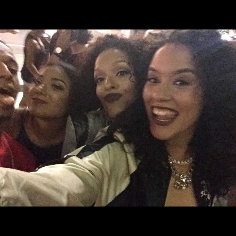 Meet your Posher, Bel